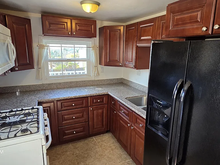 9260 Mesa Vista Ave — Photo 18