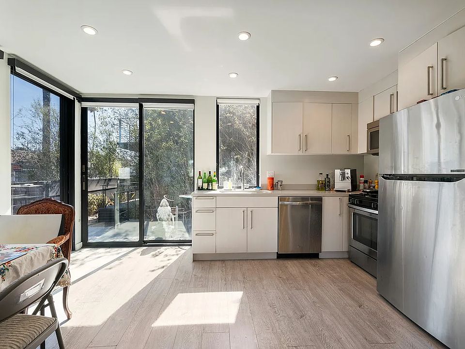 1st image of 3021 Ocean Ave