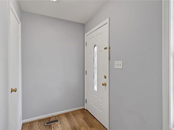 5th image of 717 Keppel Dr