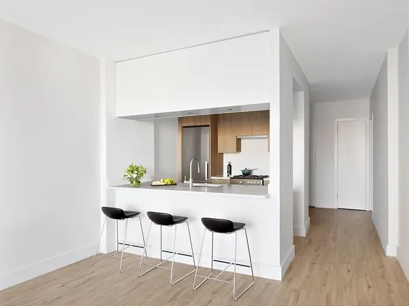 41 River Ter, New York, NY