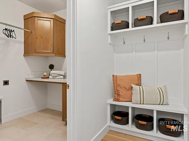 11284 W Campanula Dr — Photo 14