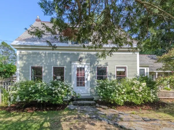 64 Main Street, Putney, VT 05346