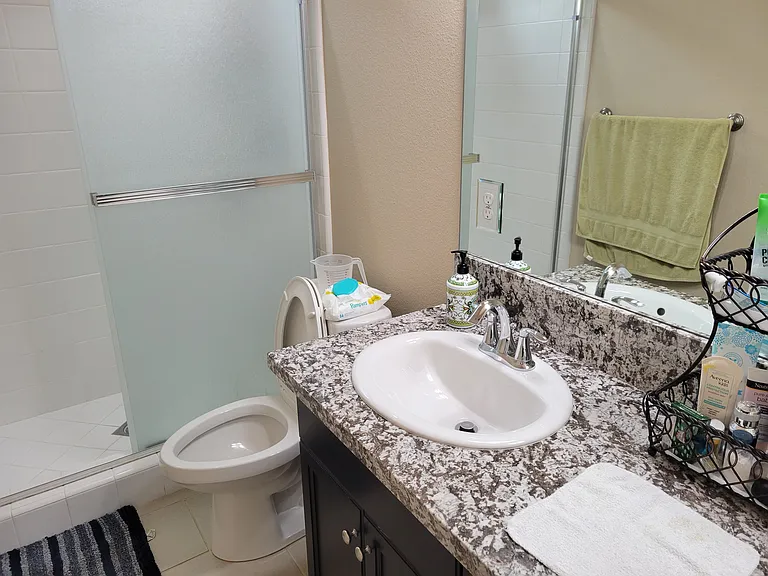 3300 Salem Ave — Photo 17
