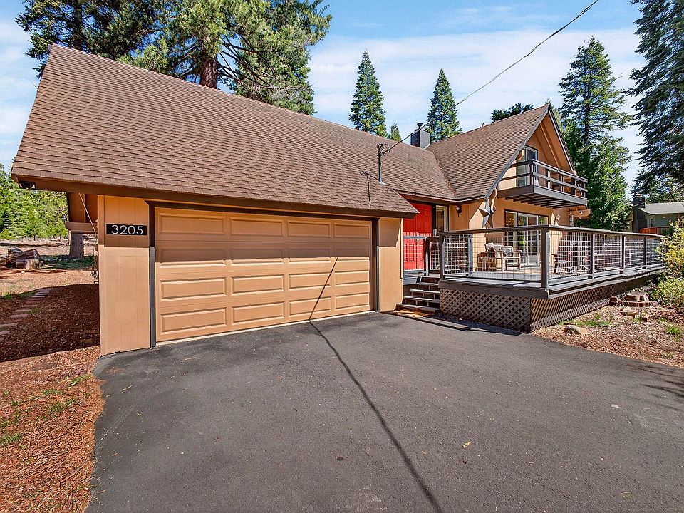 1st image of 3205 Hill Crest Dr