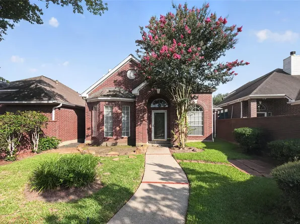 4627 Cashel Spring Dr, Houston, TX 77069
