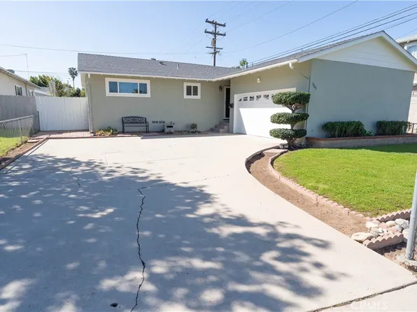 1203 Roselle Ct, El Cajon, CA 92021