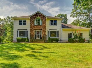 39 Lower Matchaponix Ave, Monroe Township, NJ 08831