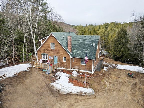 2nd image of 15 Macklin Lane
