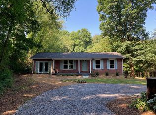 38 McKinney Rd, Asheville, NC 28806