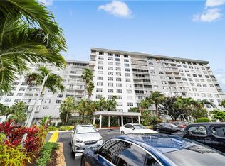 Hillcrest, Hollywood, FL 33021