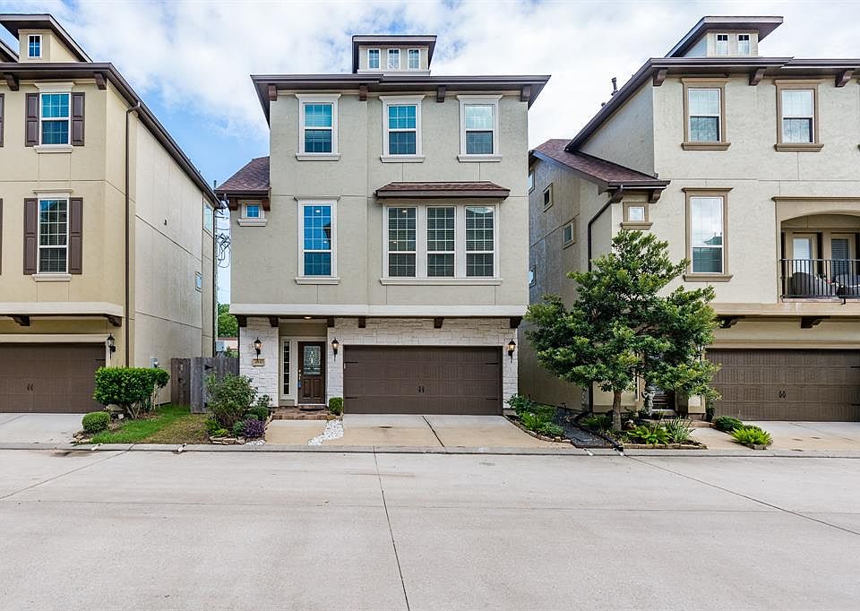 1st image of 2837 Kings Retreat Cir