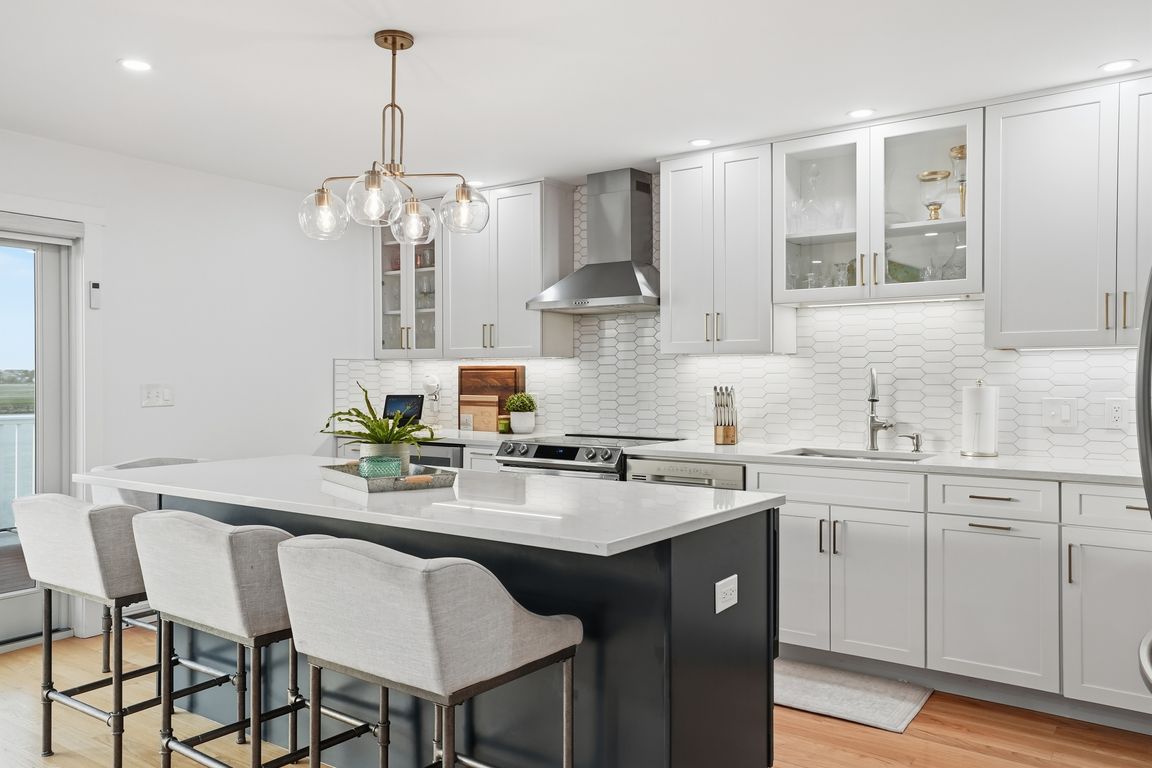 next background image