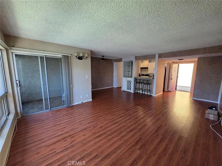 6225 Canterbury Dr #306 — Photo 1