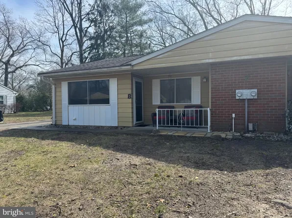 7 Rhode Island Dr #B, Manchester Township, NJ 08759