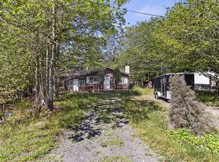5263 Glen Ter, Tobyhanna, PA