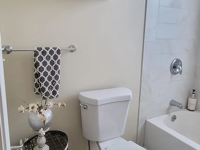 169 Jencks St #3 — Photo 9