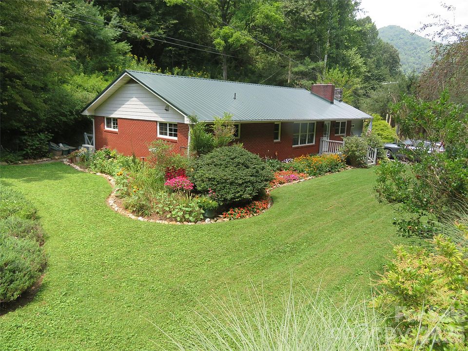 1st image of 3829 Coxes Creek Rd
