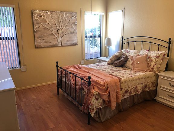 2nd image of 5480 N Via Arancio
