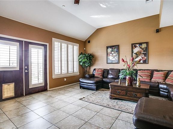 4th image of 12537 Patnoe Dr