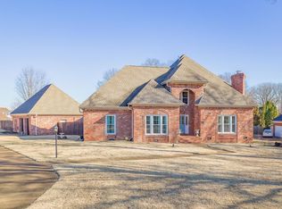 81 Redfield Dr, Jackson, TN 38305