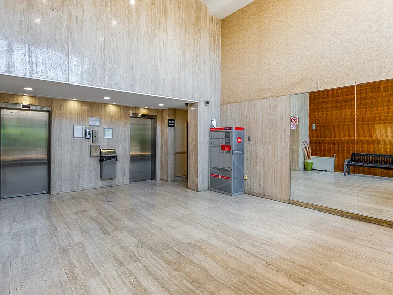1650 Sheppard Ave E — Photo 12