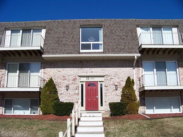 1st image of 3624 Lakeshore Drive #H7