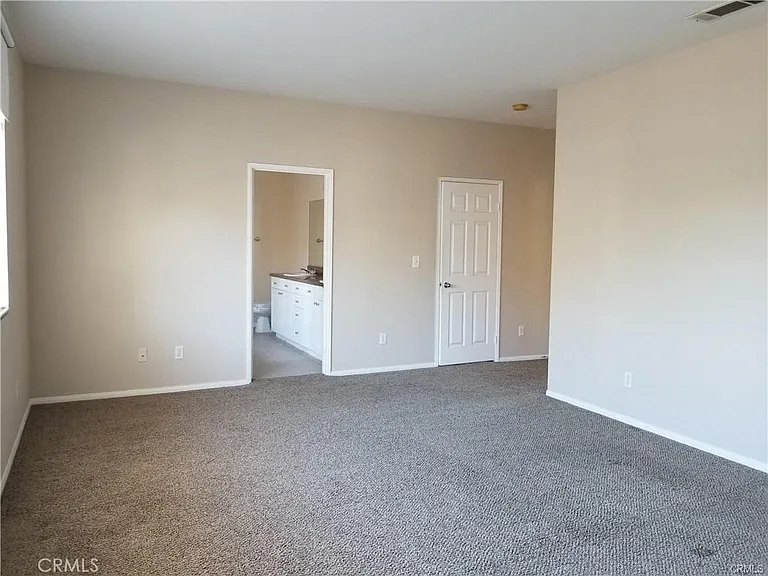 15892 Ocean Ln — Photo 17