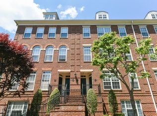 3428 Wilson Blvd, Arlington, VA 22201