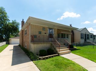 10621 Princess Ave, Chicago Ridge, IL 60415