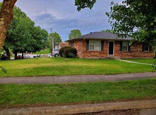 3800 Lee Adams Ln, Lexington, KY 40514