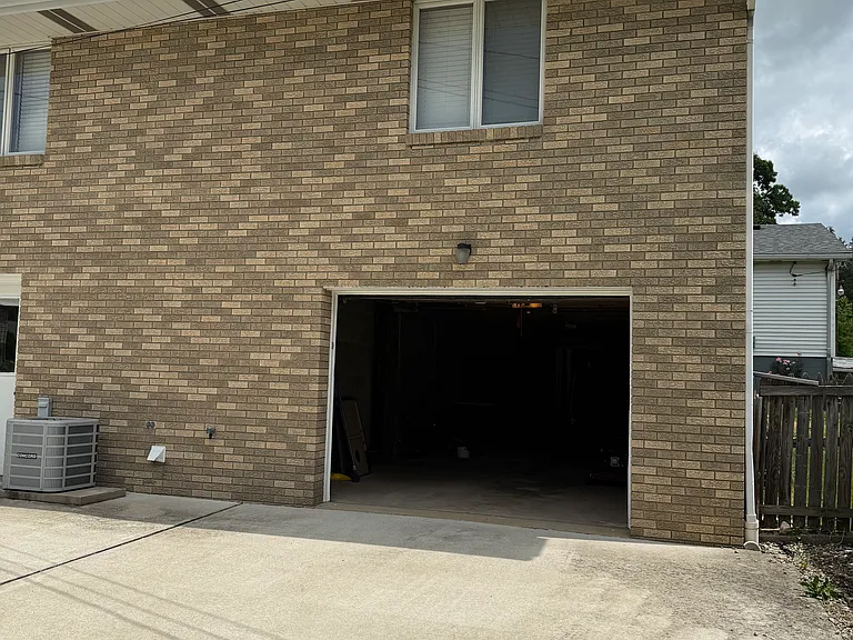 146 Preston Ave — Photo 8