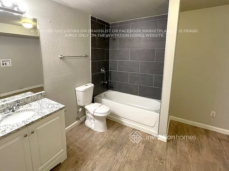 12191 Niagara Ct — Photo 10