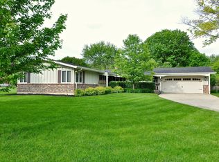 127 Mattek Ave, Dekalb, IL 60115