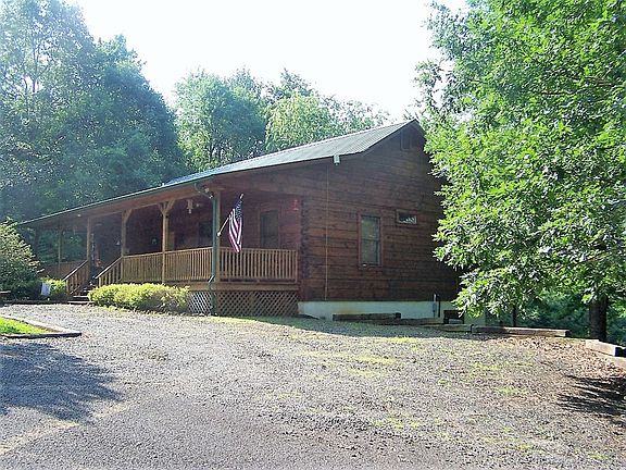 3rd image of 704 Bella Hills Ln