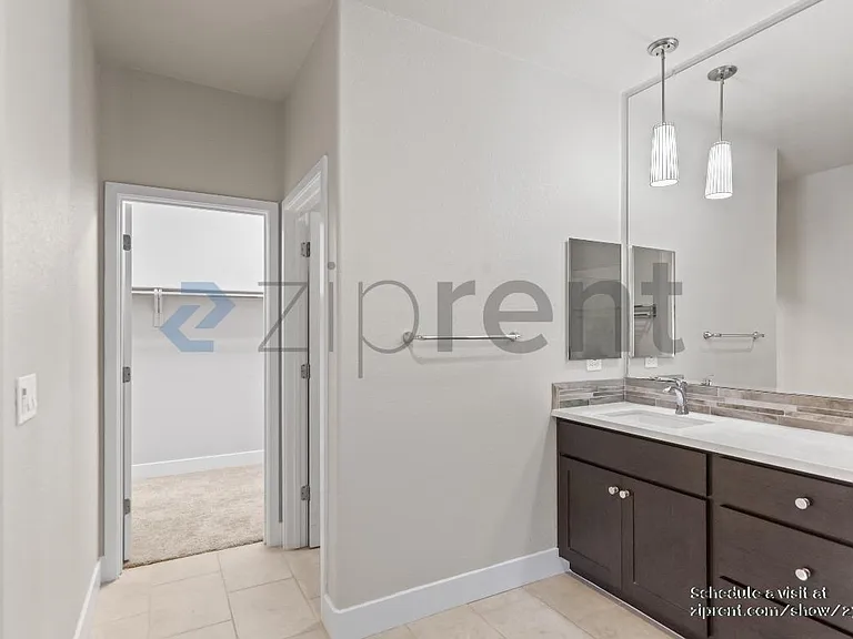 3786 Vine St — Photo 23