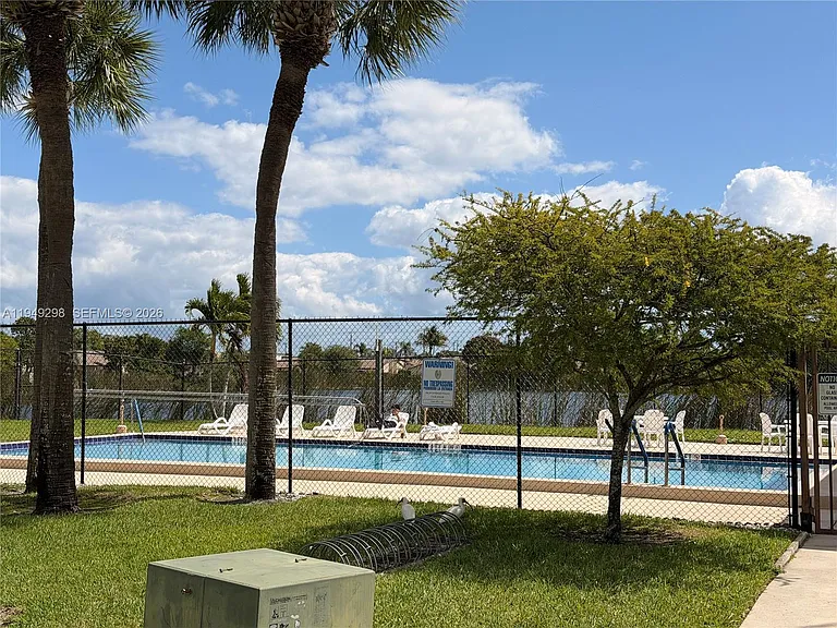 1802 Waterview Cir #1802 — Photo 7