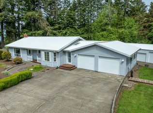 1317 NE Yaquina Heights Dr, Newport, OR