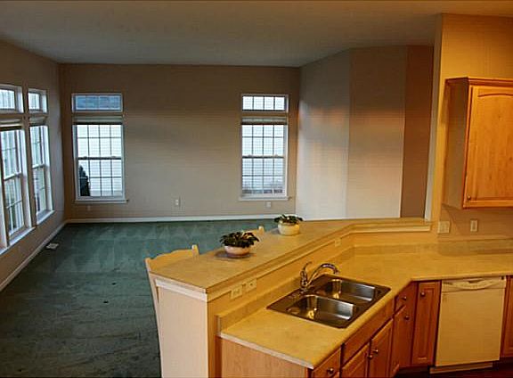 5th image of 1506 Coral Dr
