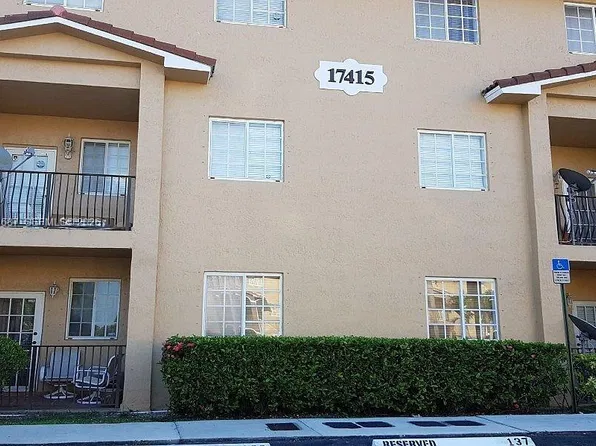 17415 NW 75th Pl APT 107, Hialeah, FL 33015