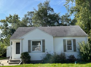 54255 Maple Lane Ave, South Bend, IN