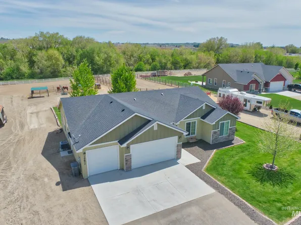 19872 Wilson Ln, Wilder, ID 83676