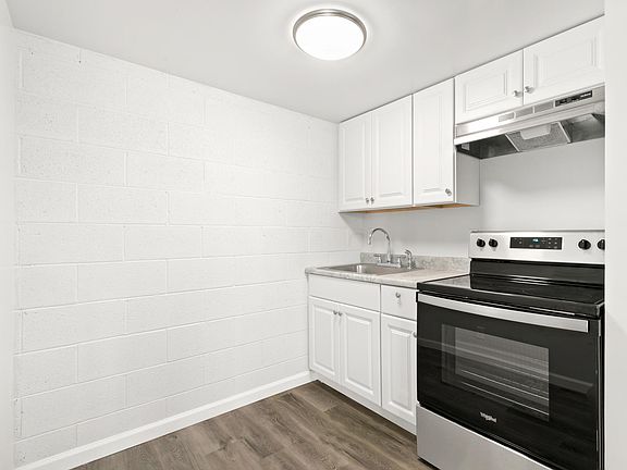 5th image of 363 E Gilbert St #310