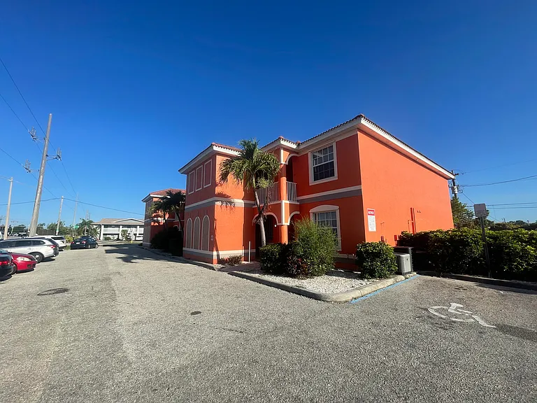 215 Cape Coral Pkwy E #103 — Photo 1