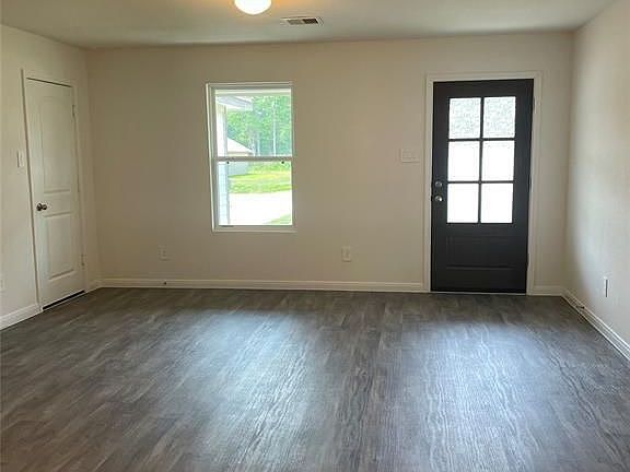 3rd image of 15218 Sorrento Bay Ln