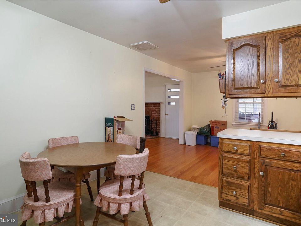 3351 Stonewall Jackson Hwy, Bentonville, VA 22610 Zillow