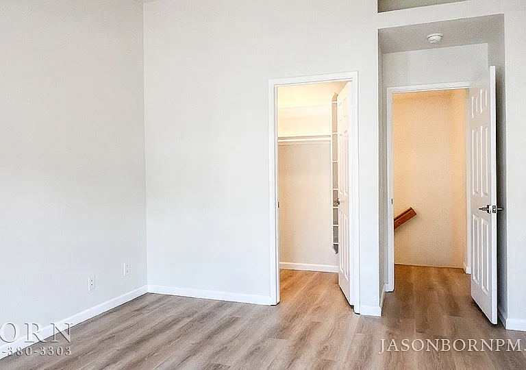 5782 Oak Bank Trl — Photo 17