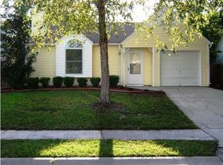 8211 Quail Hollow Ct, North Charleston, SC 29420