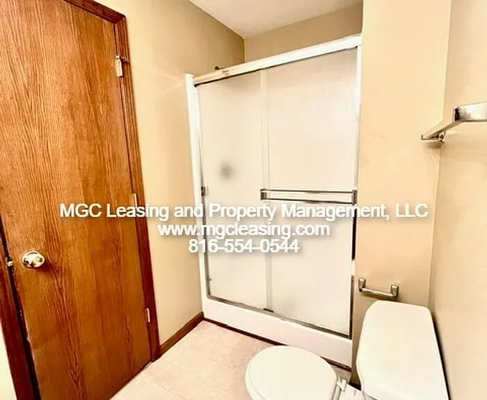 507 N Foxridge Dr — Photo 9