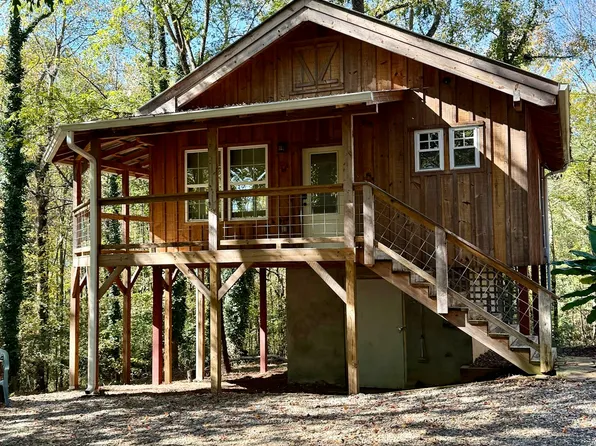 3116 Alenes Dr, Gainesville, GA 30506