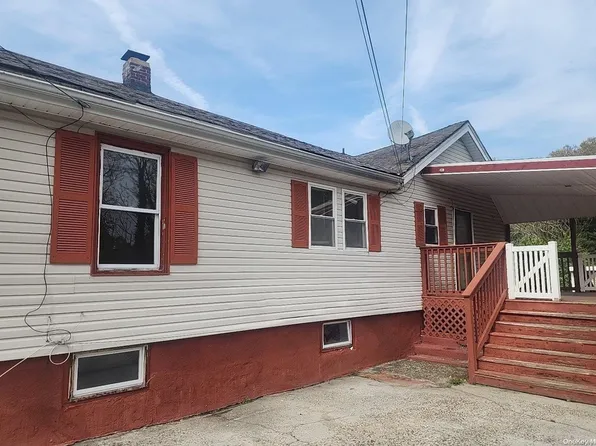 209 Risley Road, Patchogue, NY 11772